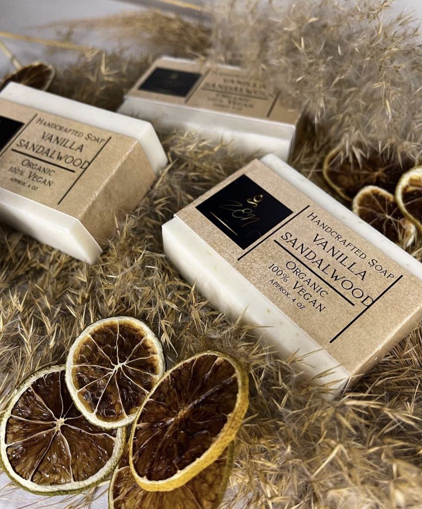 Vanilla-Sandalwood Soap – Gentle Exfoliation & Nourishing